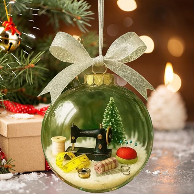 Holiday Sewing Snow Globe Ornamentš