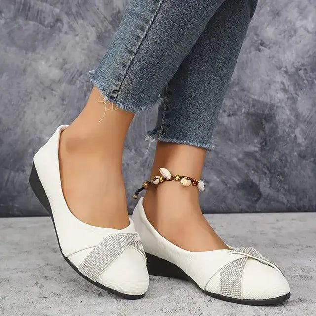 Lightweight, Comfortable Women's Flat Shoes